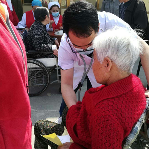 20180504養老院義診7_副本.jpg